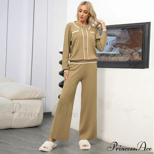 Collar Buttoned Loose Knit Suit