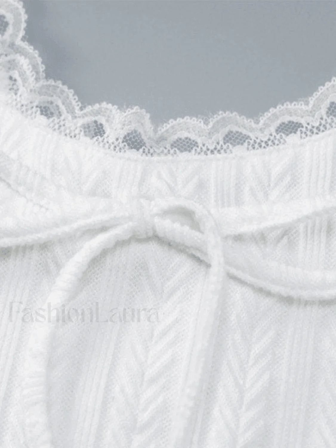 Cropped Lace Trim White Tank Top