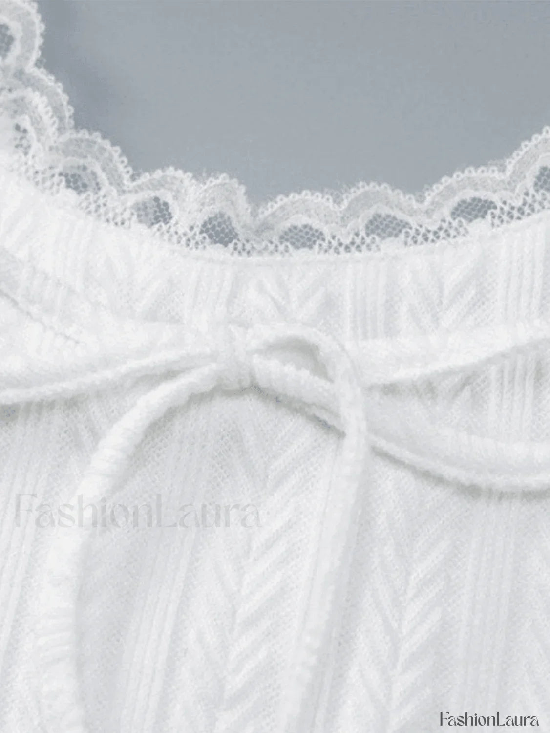 Cropped Lace Trim White Tank Top