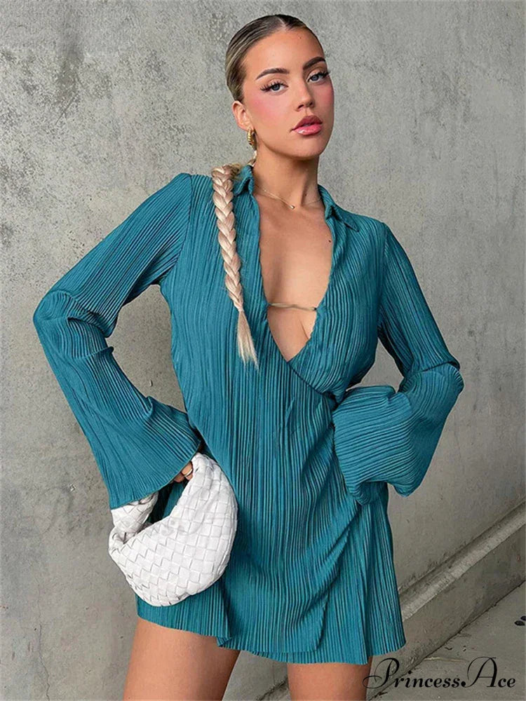 Cut Out Elegant Loose Pleated Mini Dress