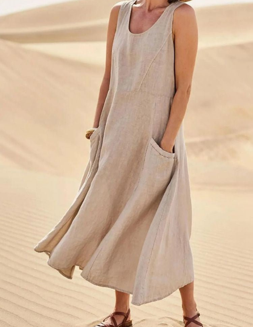 Panel Seam Scoop Neck Patch Pocket Wide Leg Maxi Dress