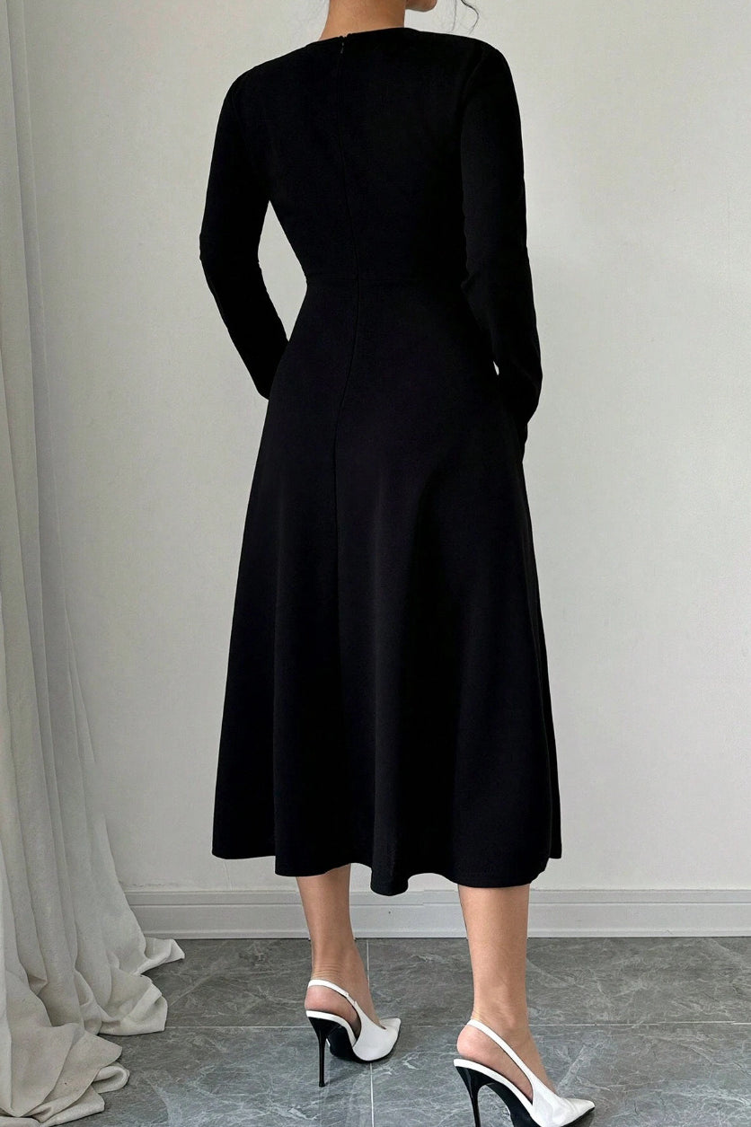 Keyhole Neckline Contrast Bow Front Long Sleeve A-Line Midi Dress