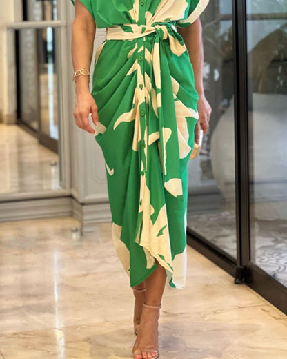 Abstract Leaf Print Collared Button-Front Tie-Waist Ruched Skirt Midi Shirt Dress