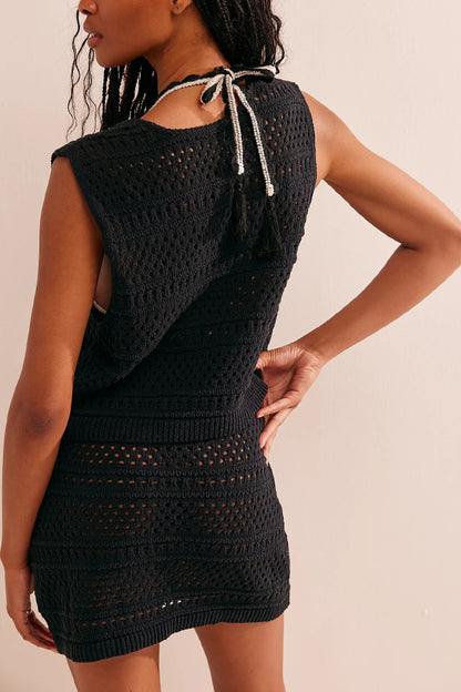 Solid Color V-neck Openwork Tie-waist Top and Elastic Waist Pocket Holiday Knit Mini Skirt Cover-up Set