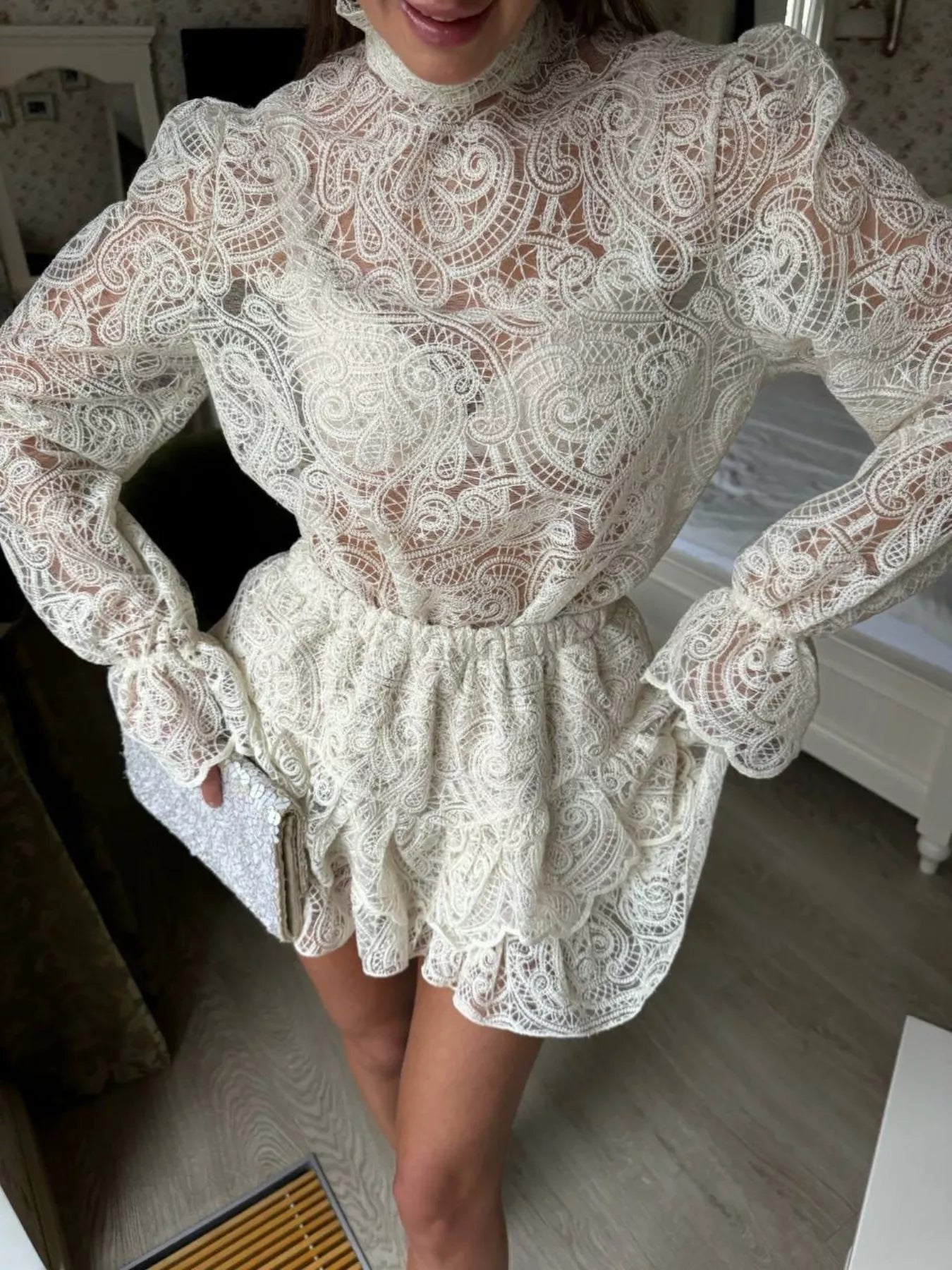 Viv Lace Set
