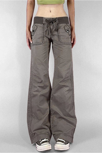 Street Style Low-Rise Cargo Jeans