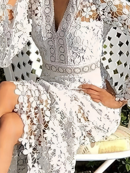 Floral Lace Bell Sleeve Scalloped Hem Mermaid Maxi Dress