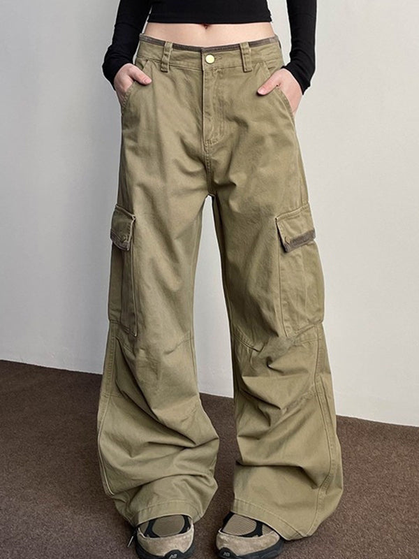 Multi Pocket Pleated Cargo Pants