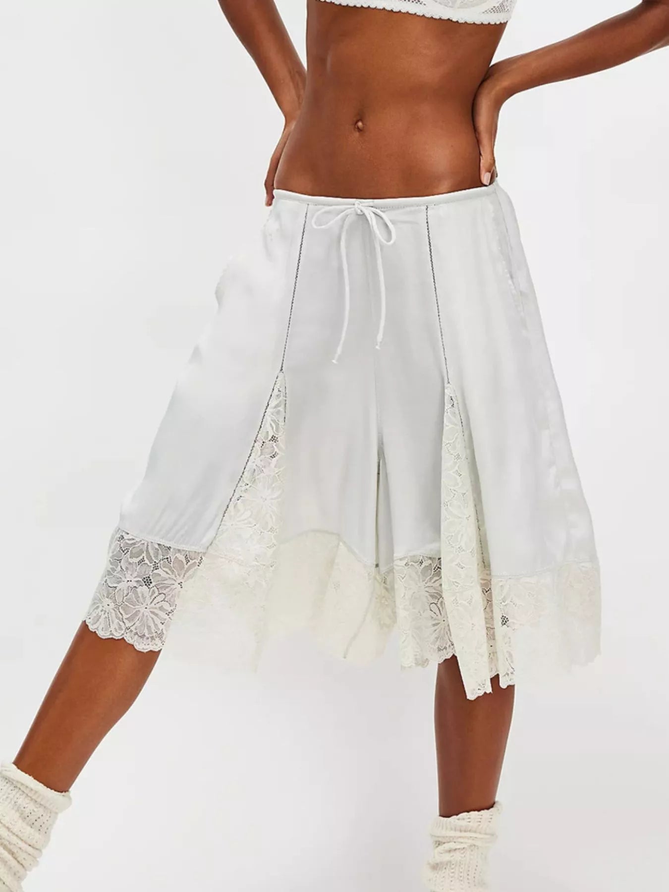 Teddi Drawstring Lace Shorts