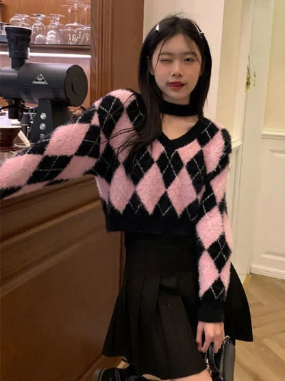Black & Pink Lattice V Neck Sweater