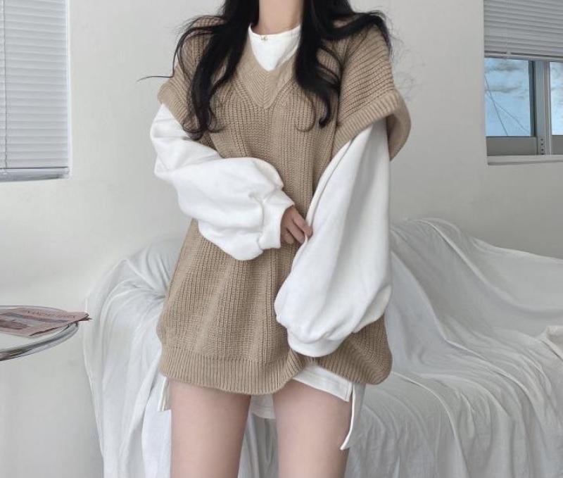 Grey Thick Knit Sweater Vest