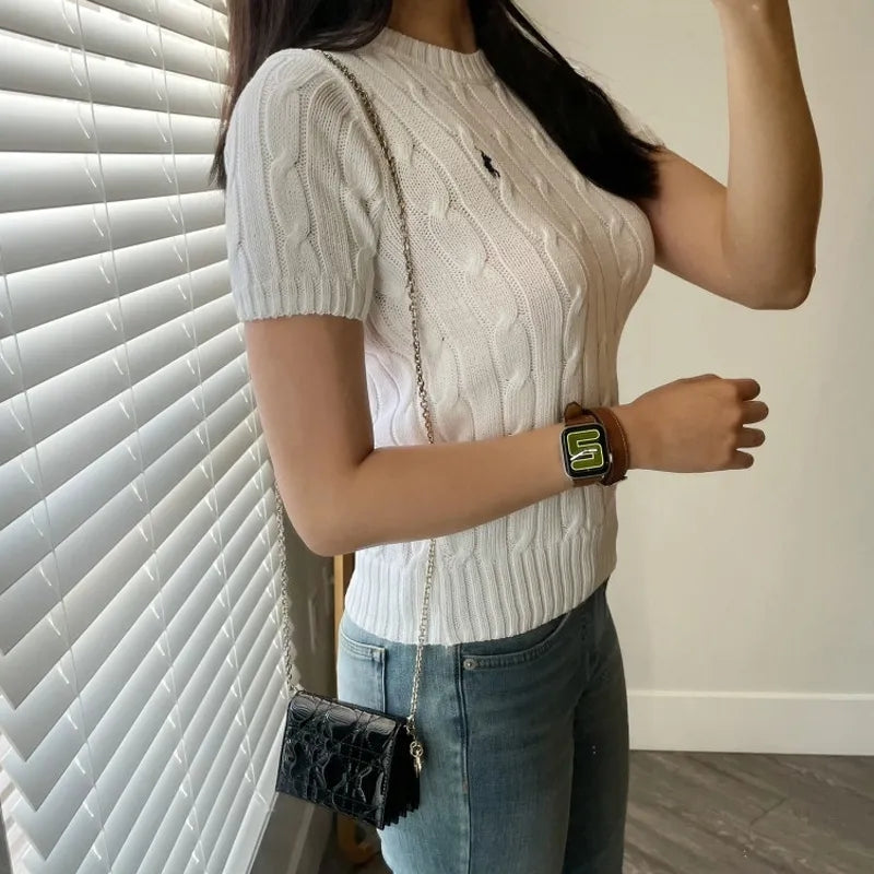 White Horse Embroidery Short Sleeve Shirt