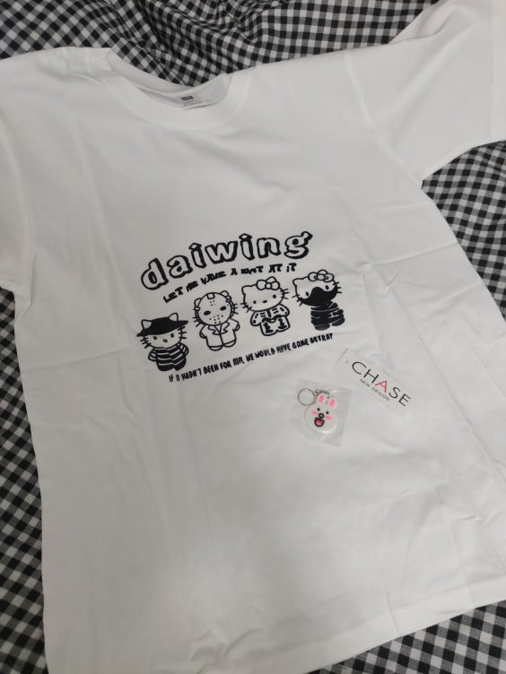 Loose Kitty Cat Anime Short Sleeve