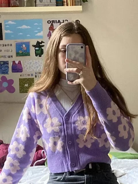 Cute Vintage 90s Purple Pink Flowers Cardigan Long Sleeve Shirt Top V Neck Sweater Jumper Aesthetic E-Girl Kawaii Korean Japanese Harajuku Streetwear