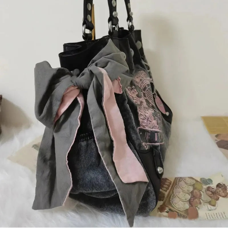 Vintage 90s Velvet Embroidery Tote Bag