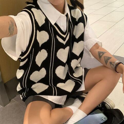 Heart Knit V Neck Loose Sweater Vest