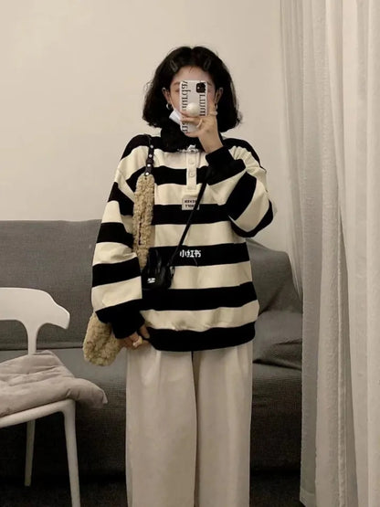 Black & White Stripe Polo Collar Sweatshirt