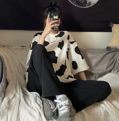 Cute Cow Anime Print Oversized Loose Short Sleeve T-shirt Punk Goth Aesthetic Casual Summer E-Girl Kawaii Korean Japanese Harajuku Streetwear