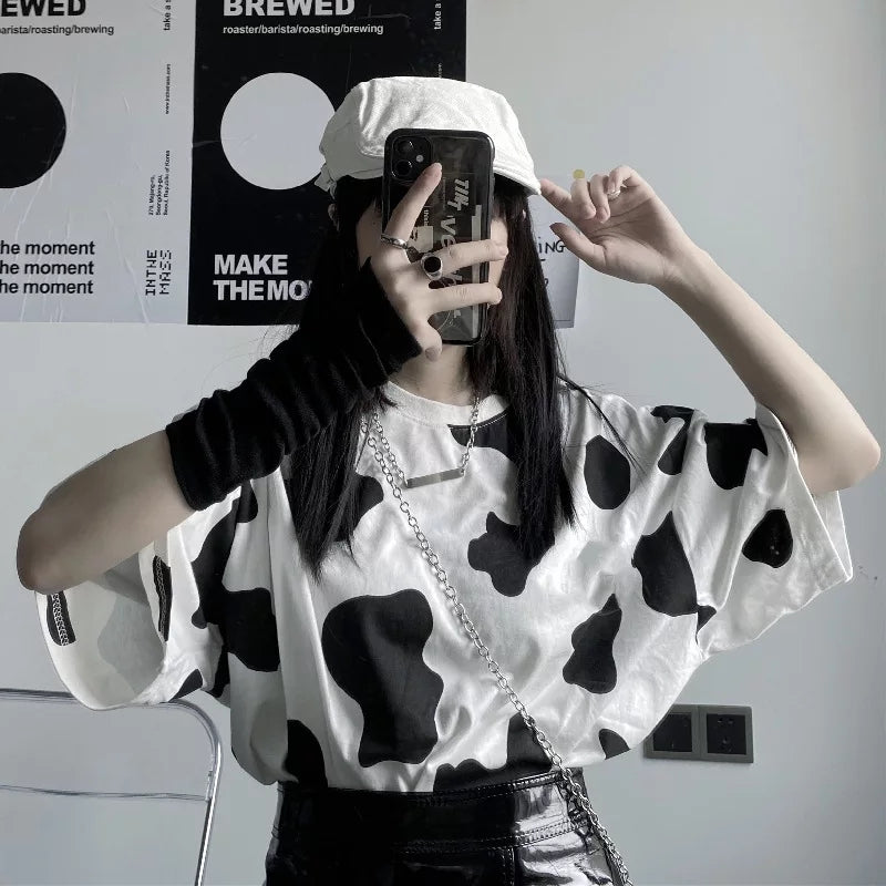 Cute Cow Anime Print Oversized Loose Short Sleeve T-shirt Punk Goth Aesthetic Casual Summer E-Girl Kawaii Korean Japanese Harajuku Streetwear