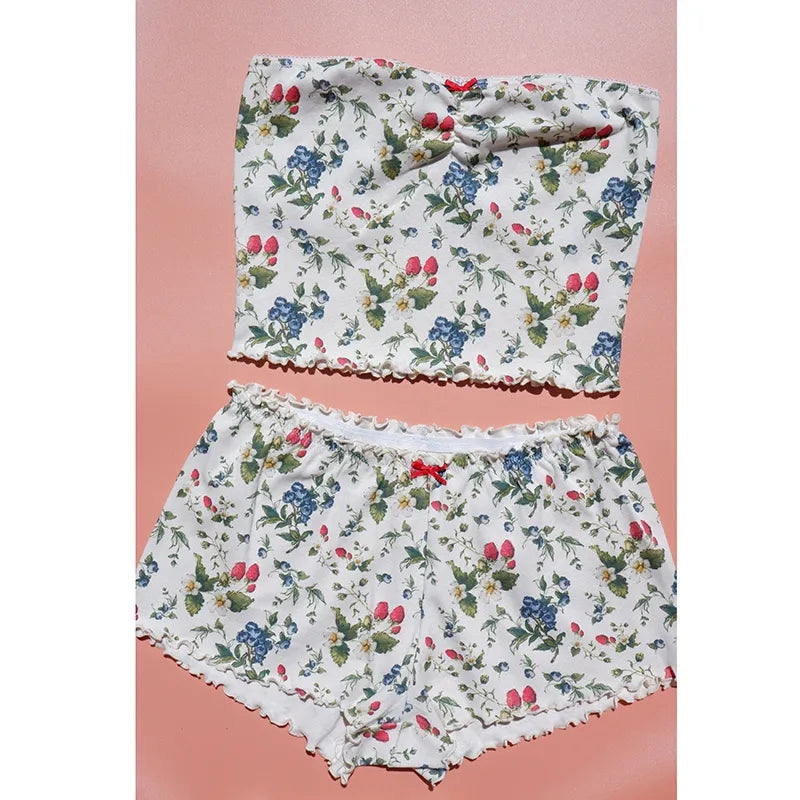 2PCS Pink Floral Print Frill Strapless Top + Shorts Set