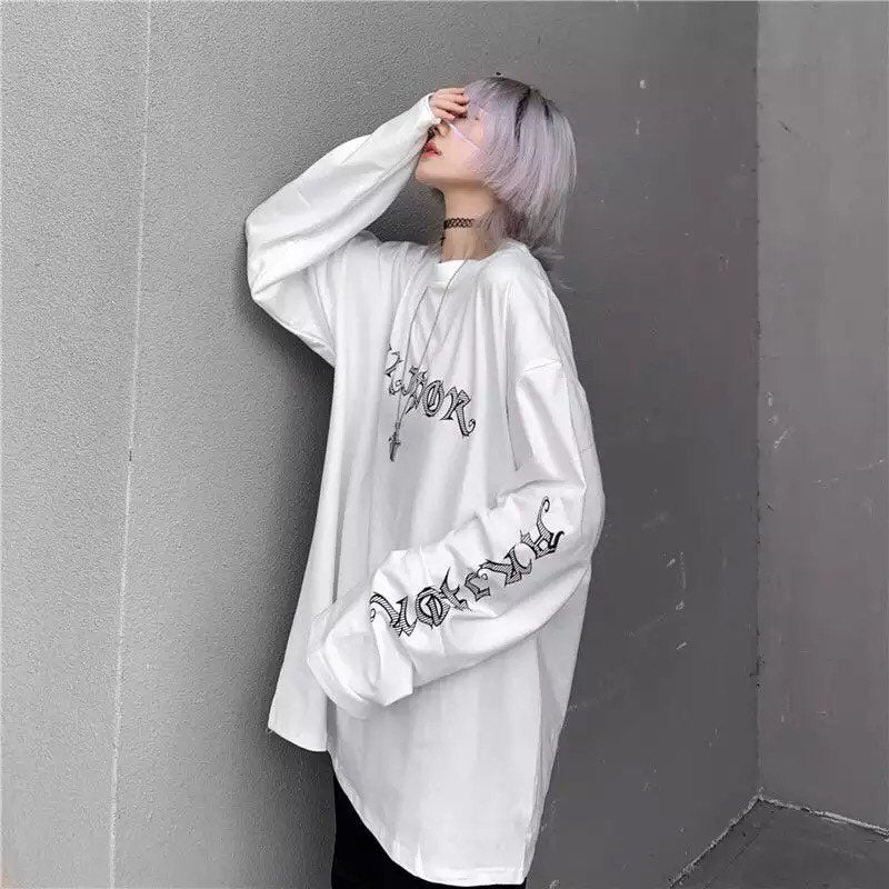 White Dark Anime Girl Cartoon Print Long Sleeve White T-Shirt Oversize Loose Vintage Goth Aesthetic E-Girl Kawaii Korean Japanese Harajuku Streetwear