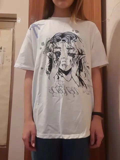 Cute White Elf Anime Girl Cartoon Print Short Sleeve T-shirt Top Oversize Loose Goth Punk Aesthetic E-Girl Kawaii Korean Japanese Harajuku Streetwear