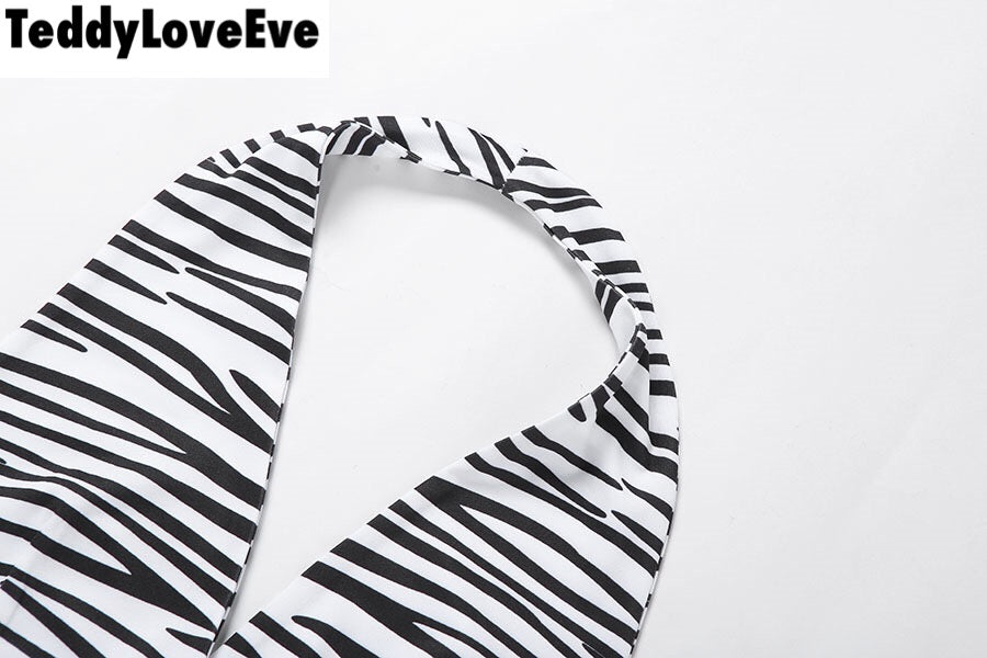 Cute Sexy Zebra Animal Print Sleeveless Halter Crop Top Shirt Tee T-shirt E-Girl Kawaii Korean Japanese Harajuku Chinese Retro Streetwear Aesthetic