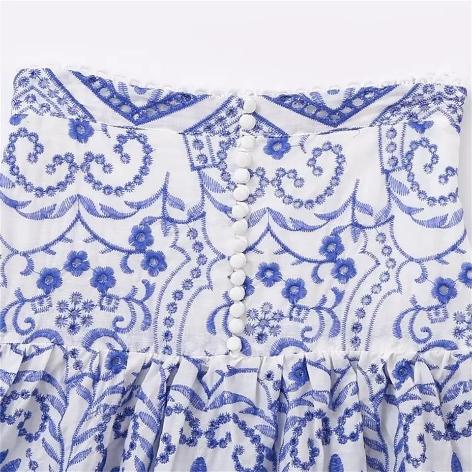 Blue Flower Embroidery Pleated Mini Skirt