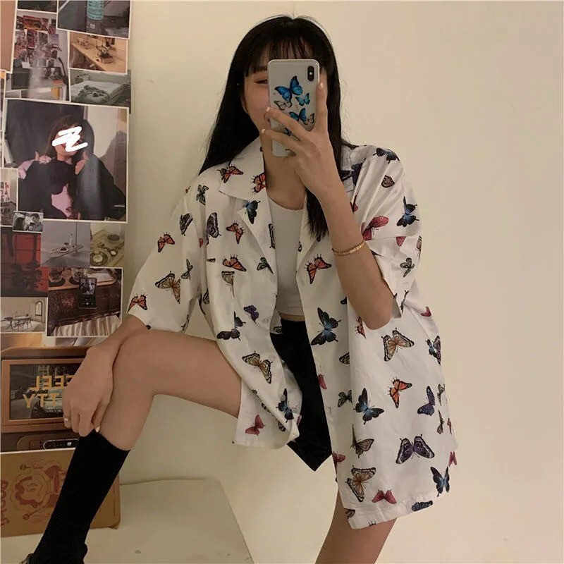 Cute Vintage White Butterfly Print Button Up Pocket Blouse Short Sleeve Shirt Top Loose Aesthetic E-Girl Kawaii Korean Japanese Harajuku Streetwear