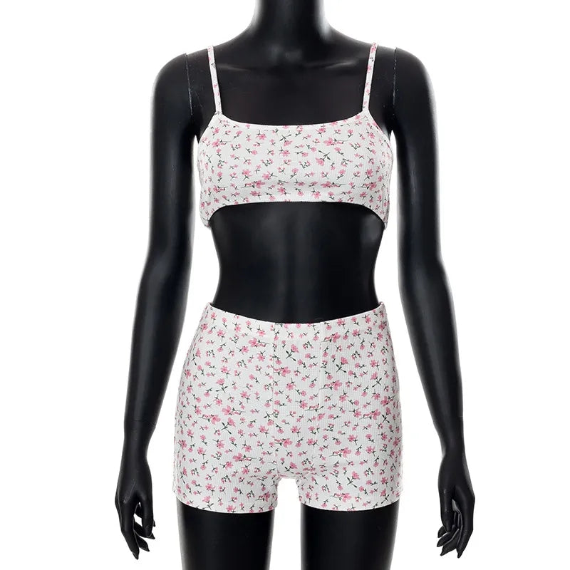 2PCS Floral Print Camisole + Shorts