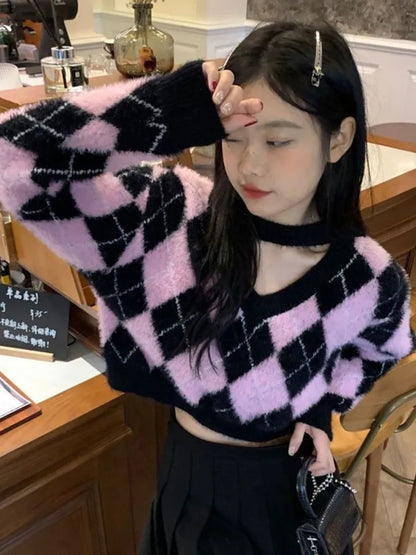 Black & Pink Lattice V Neck Sweater