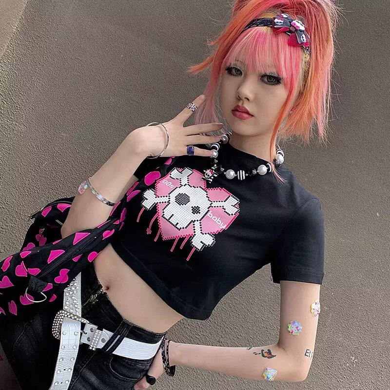 Cute Pink Love Heart Skull Print Short Sleeve T-shirt Crop Top Summer Casual Goth Punk E-Girl Kawaii Korean Japanese Harajuku Streetwear
