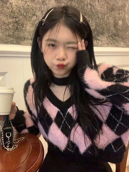 Black & Pink Lattice V Neck Sweater