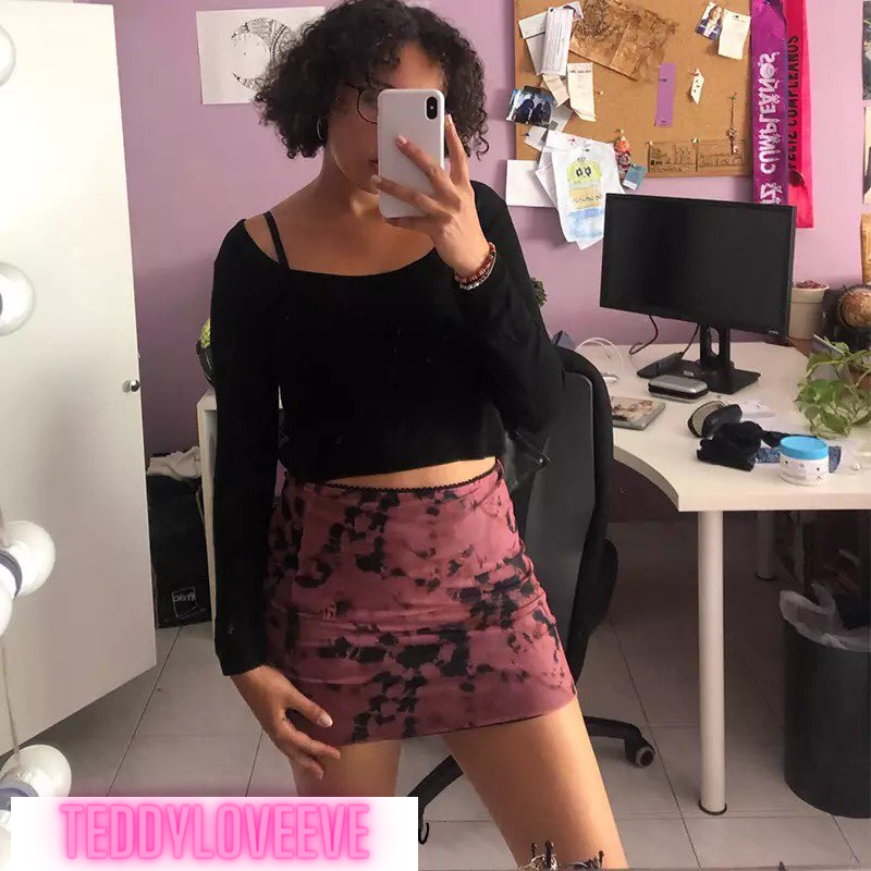 Cute Sexy 90s Retro Vintage Tie Dye Mesh Ruffle Trim A-line Mini High Waisted Skirt Aesthetic Goth E-Girl Kawaii Korean Japanese Harajuku Streetwear