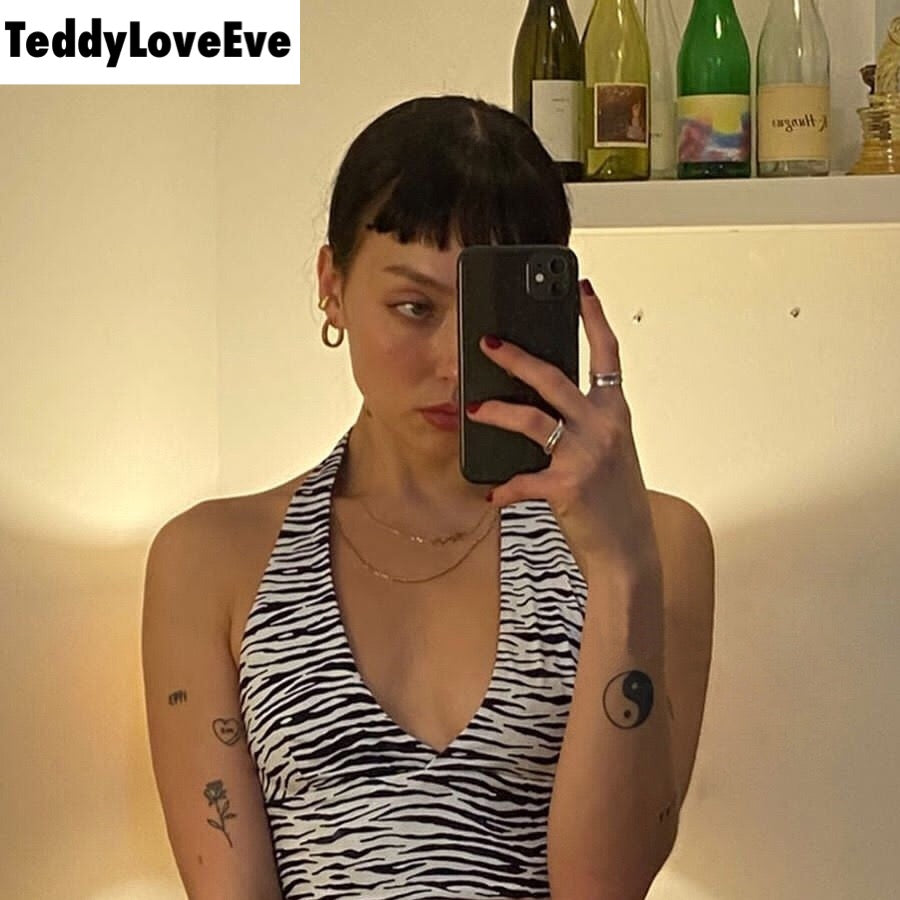 Cute Sexy Zebra Animal Print Sleeveless Halter Crop Top Shirt Tee T-shirt E-Girl Kawaii Korean Japanese Harajuku Chinese Retro Streetwear Aesthetic