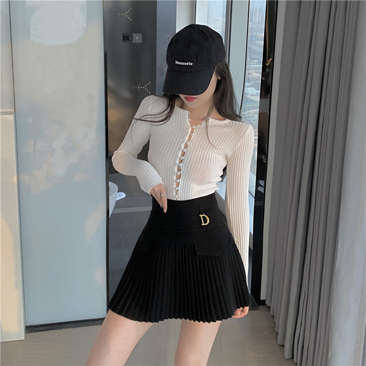White Pleated D Metal Plate High Waist Mini Skirt