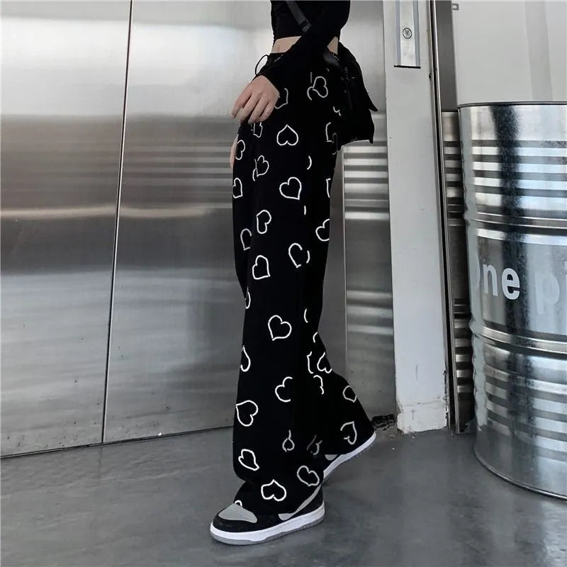 Black Heart Print High Waist Pants