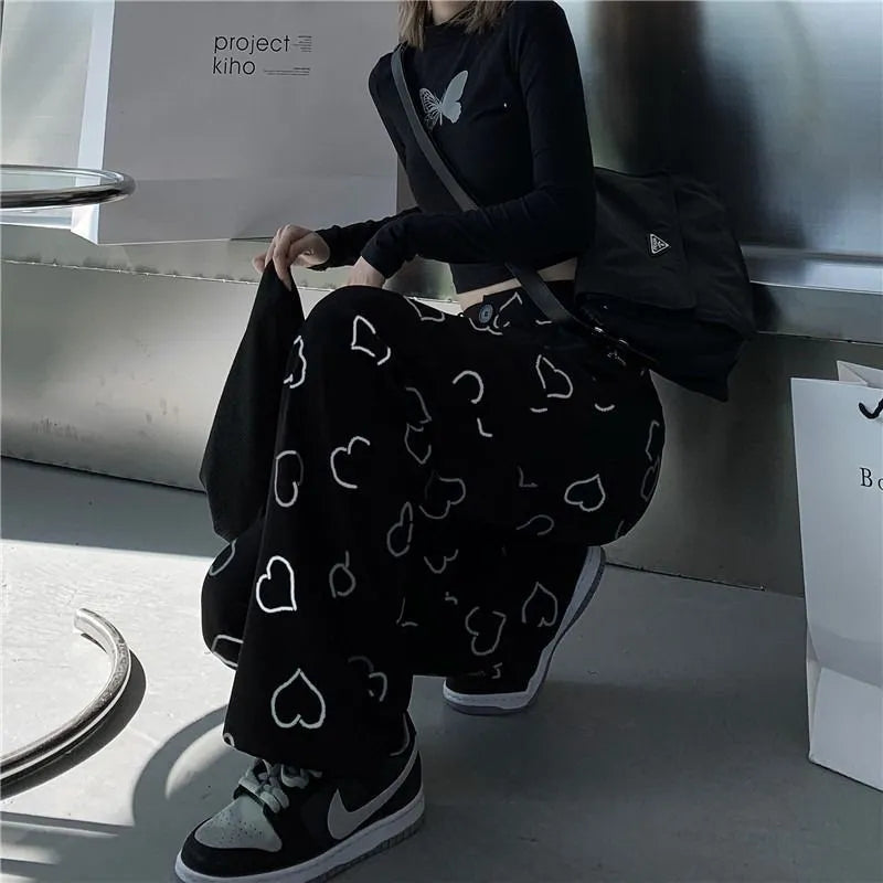 Black Heart Print High Waist Pants