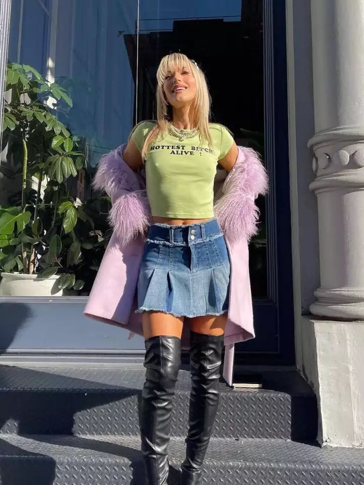 Green Hottest B Alive Letter Print Short Sleeve Shirt Crop Top Summer Aesthetic Casual E-Girl Kawaii Korean Japanese Harajuku