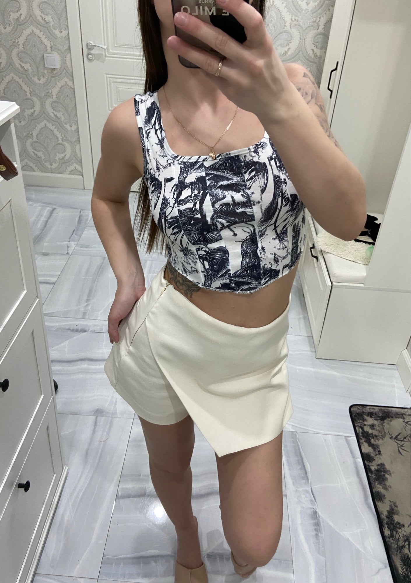 Black & White Plant Print Tank Top