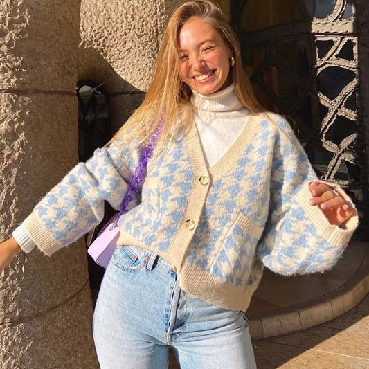 Cute Vintage Plaid Button Cardigan V Neck Knit Cropped Long Sleeve Shirt Sweater Pullover Aesthetic E-Girl Kawaii Korean Japanese Harajuku Streetwear