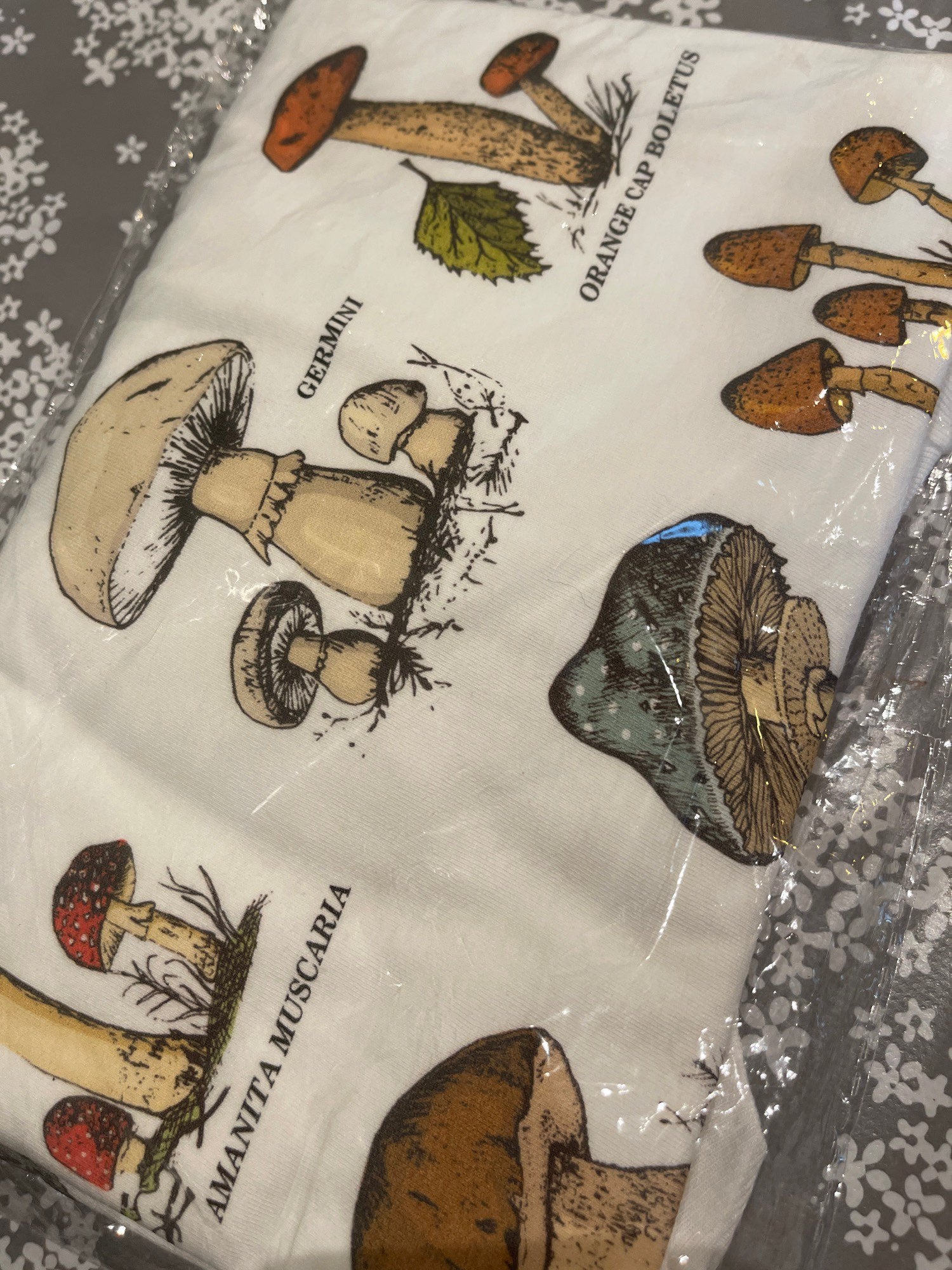 Mushroom Print Short Sleeve T-shirt