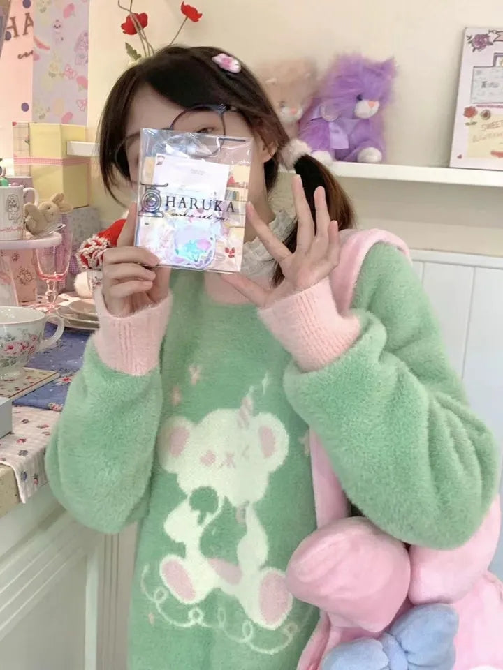 Bear Crew Neck Loose Sweater