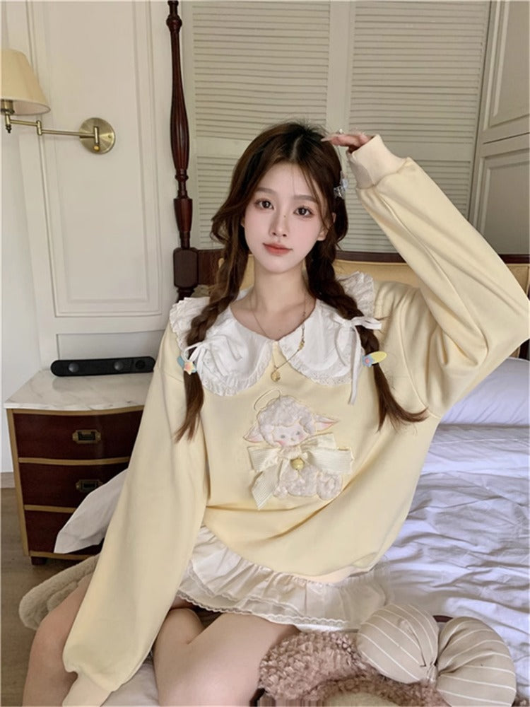 Yellow Sheep Peterpan Collar Sweatshirt