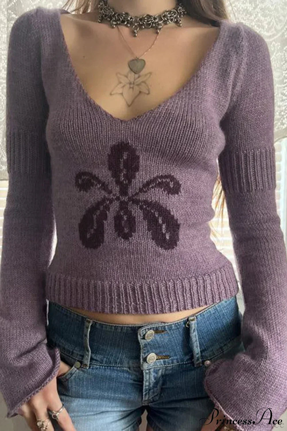 Floral Jacquard V-Neck Long-Sleeve Knit Top