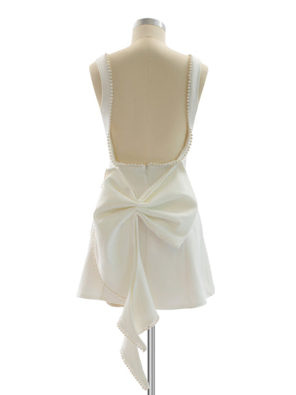 Party Dress Mini White Jewel Neck Pearls Sleeveless Backless Sexy Semi Formal Dress