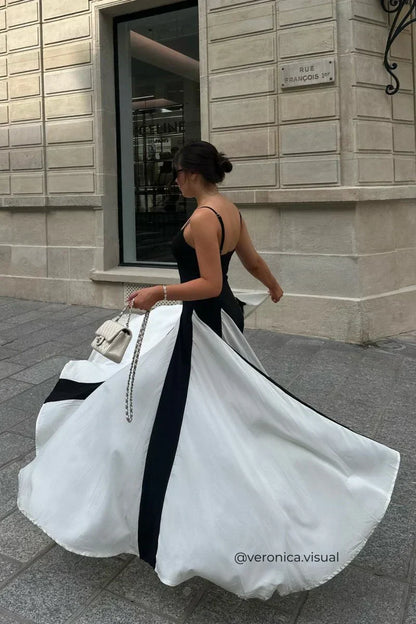 Spaghetti Strap Sweetheart Neck Contrast Panel Godet Pleat Maxi Dress