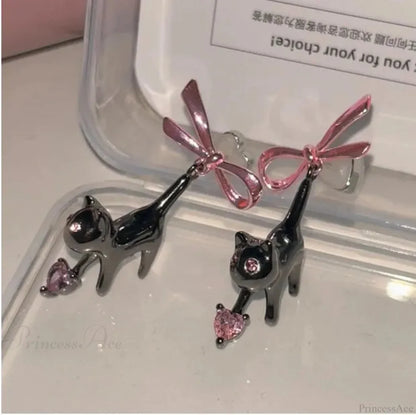 Handcrafted 3D Animated Polymer Clay Earring