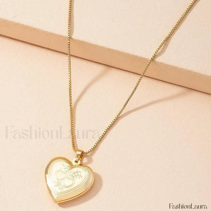 Heart-shaped Pendant Necklace