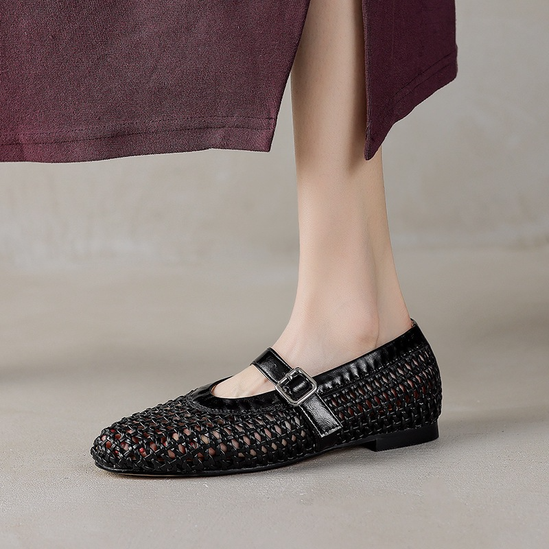 | Woven Flats